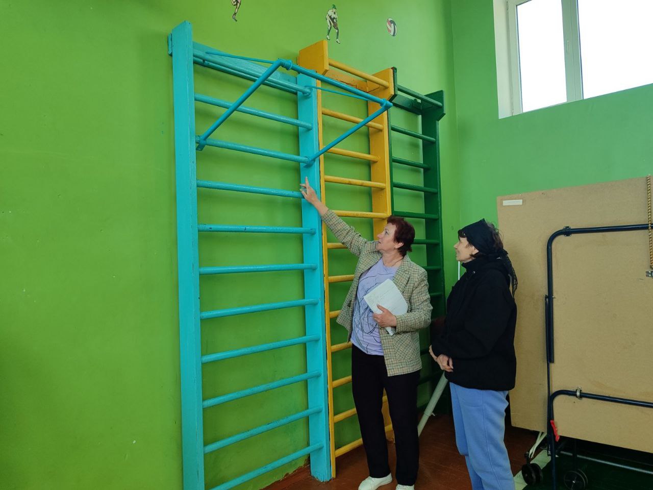 photo 5289942521214005902 y