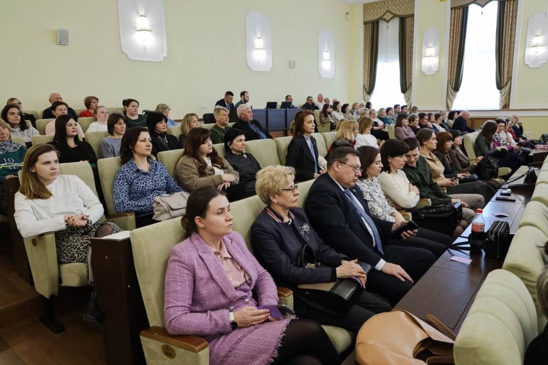 photo 5398094217248631543 y