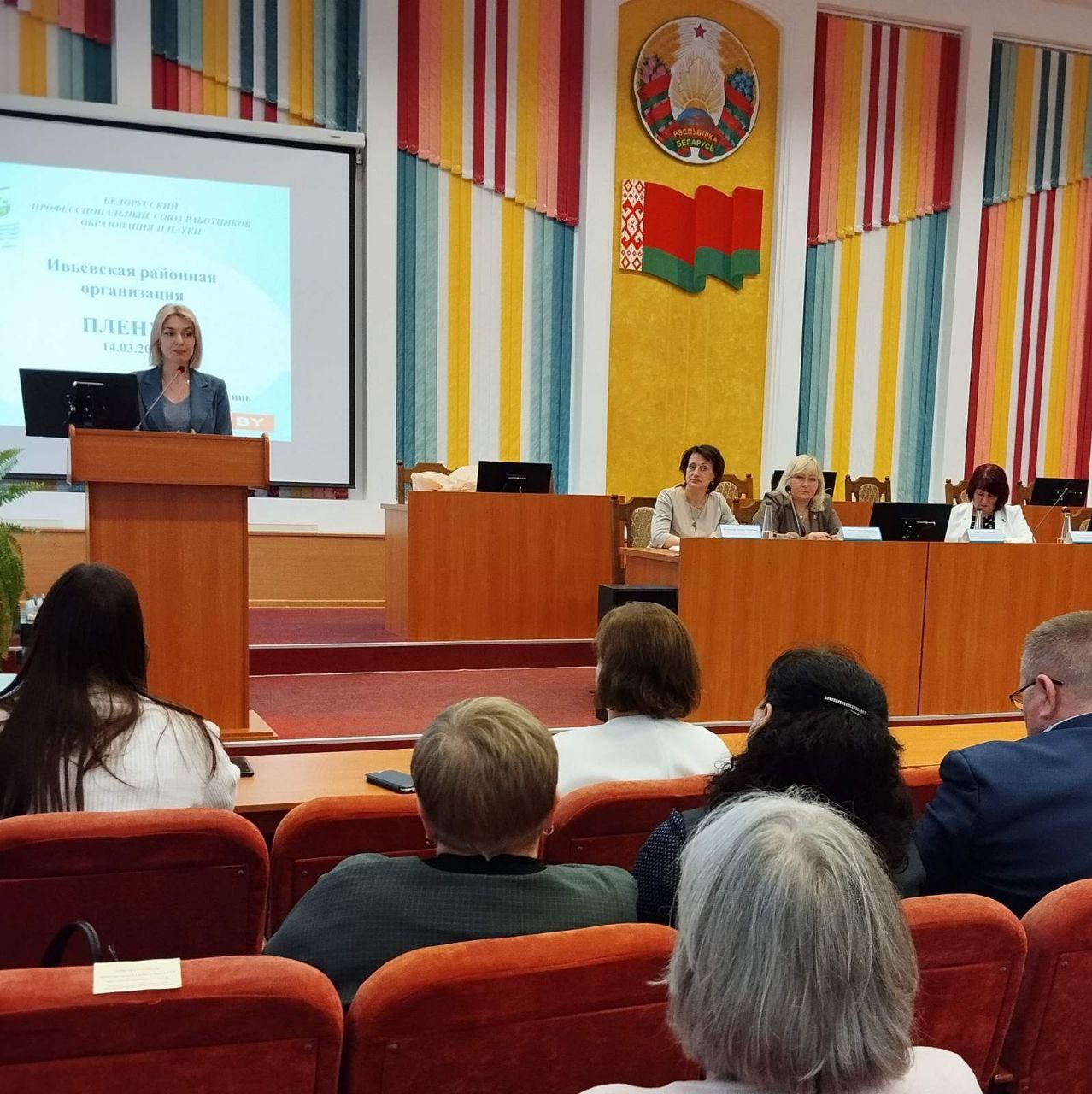 photo 5377475754297781612 y