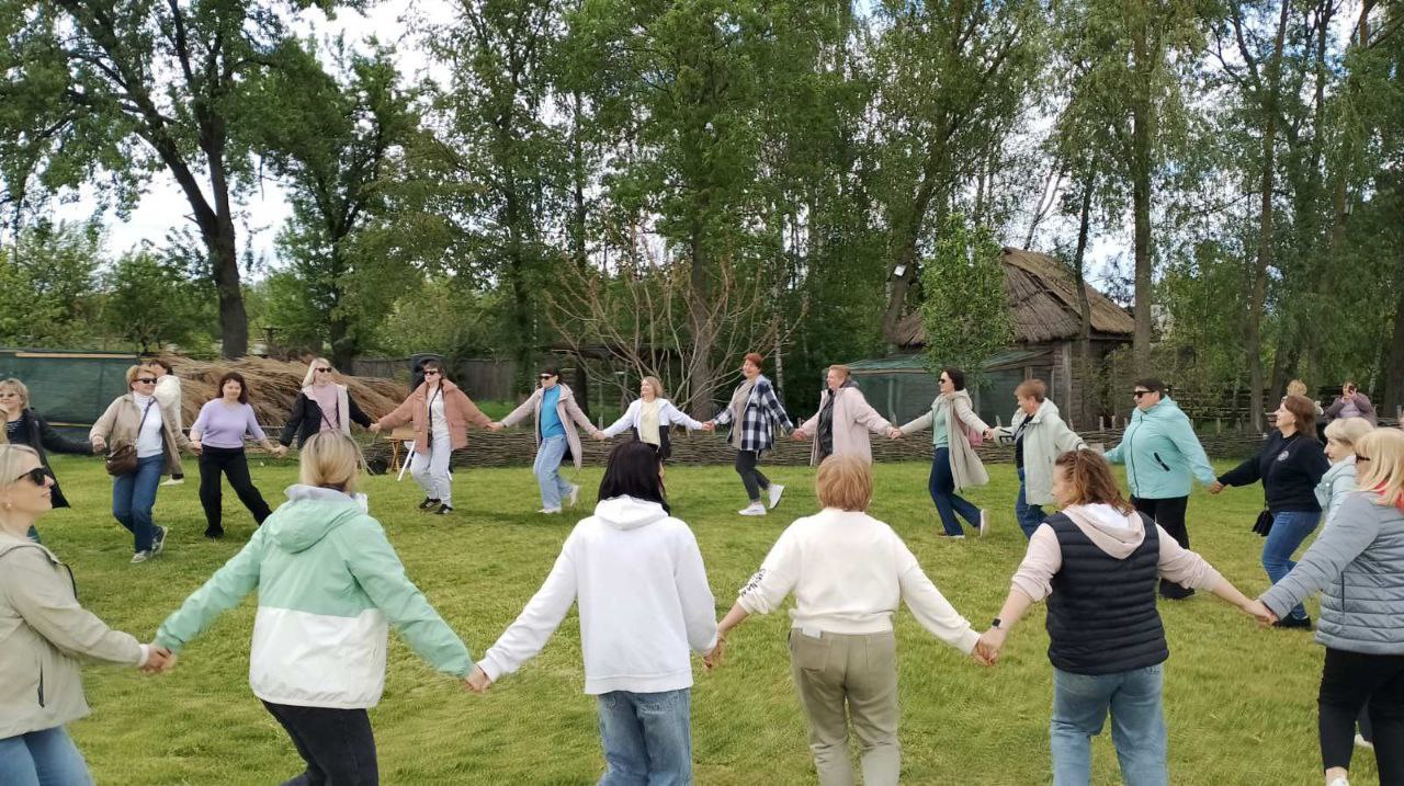 photo 5294032150418551613 y