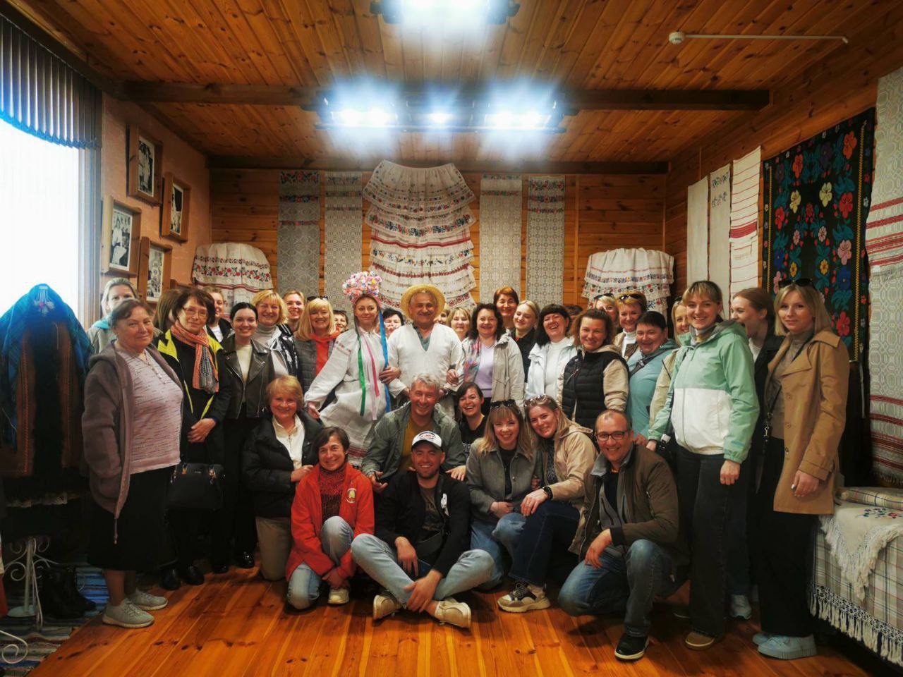 photo 5294482894351365977 y