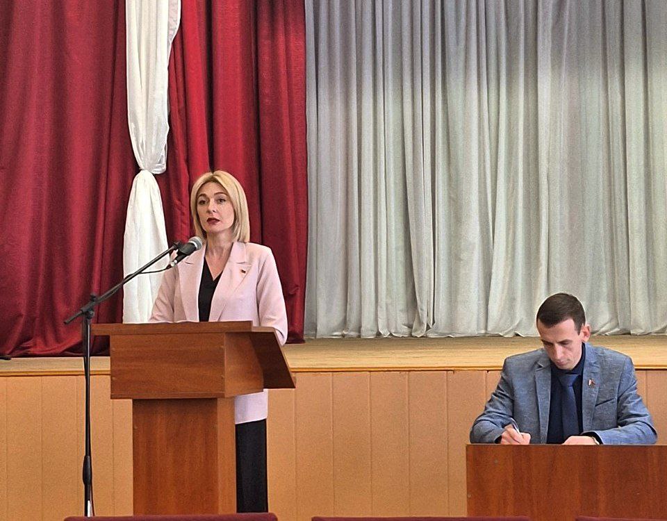 photo 5398094217248631818 y