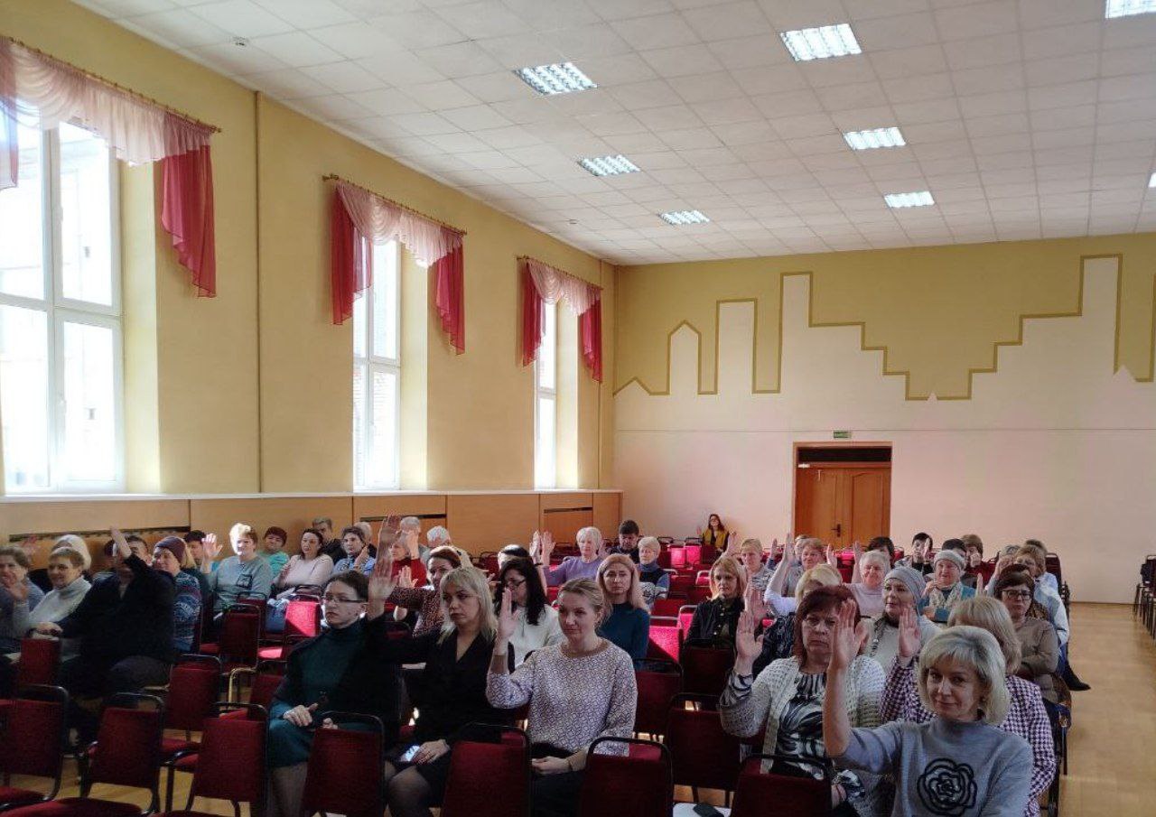 photo 5388794371807243111 y