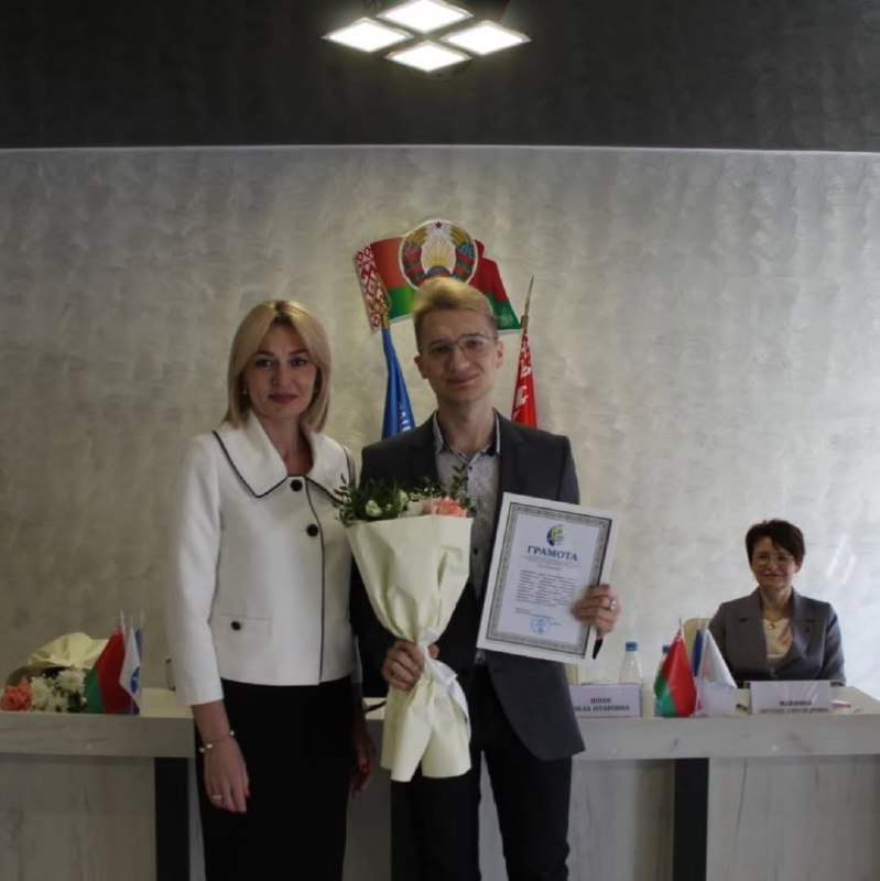 photo 5204366487547145913 x