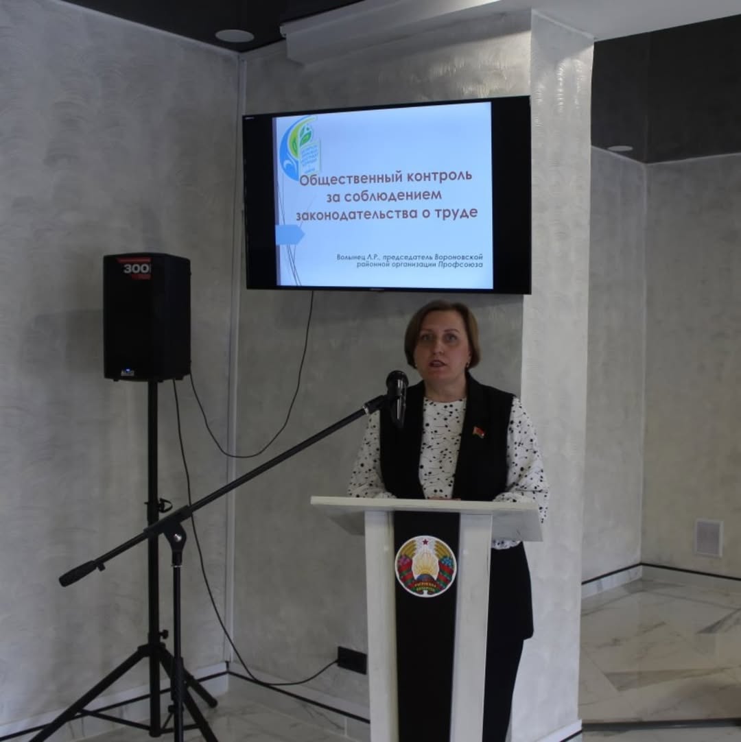 photo 5204366487547145848 y