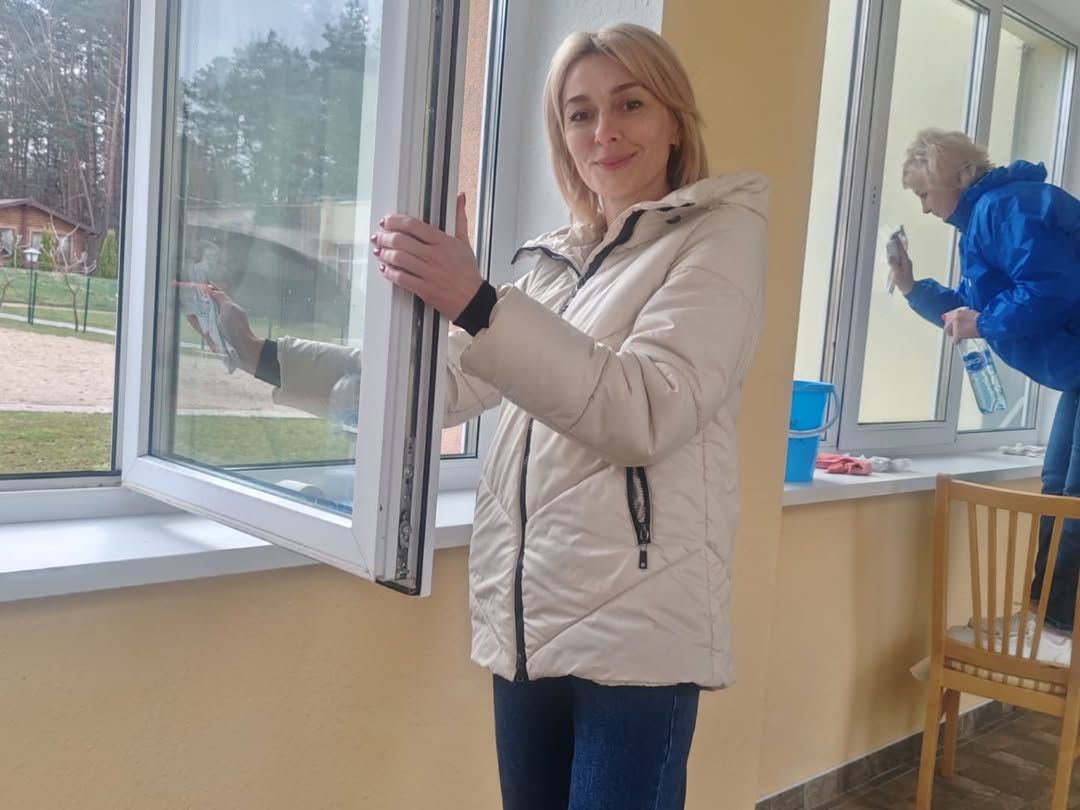 photo 5443078390446942976 y