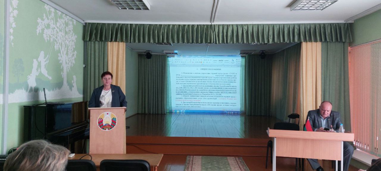 photo 5431757002683573803 y