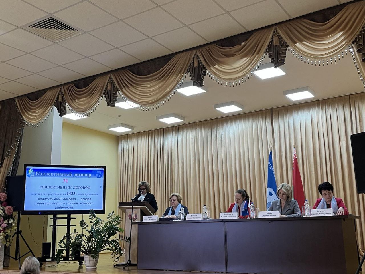 photo 5420113436538431984 y