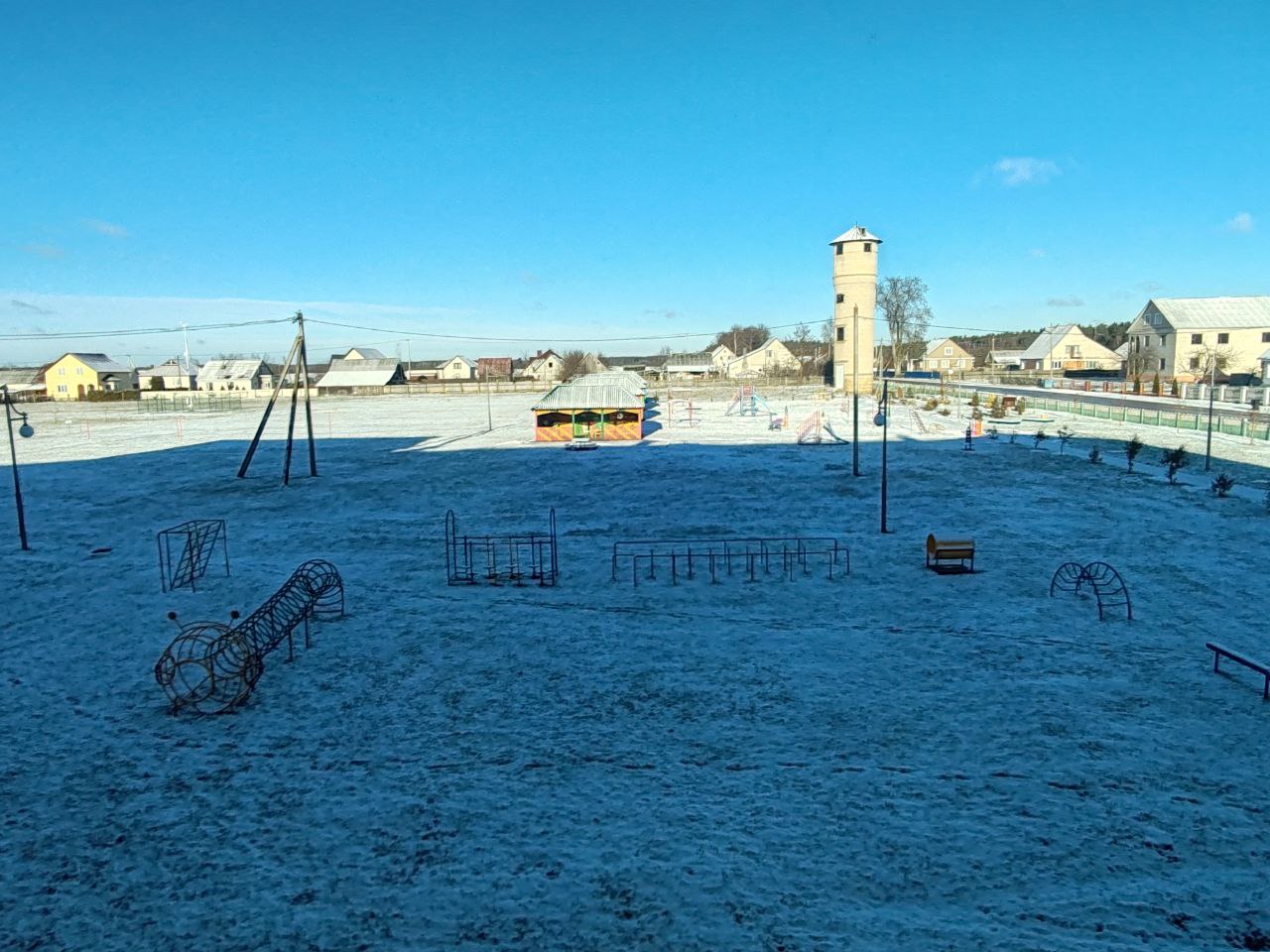 photo 5206535931362932195 y