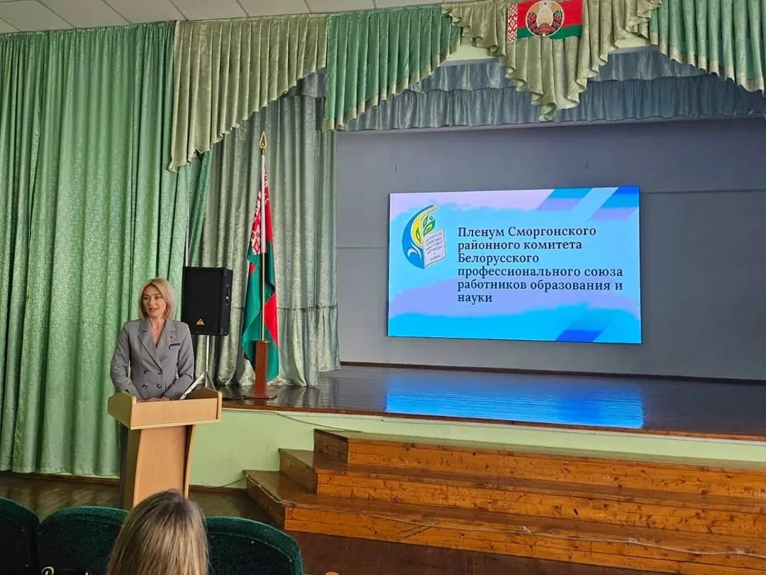 photo 5427128737335472606 y