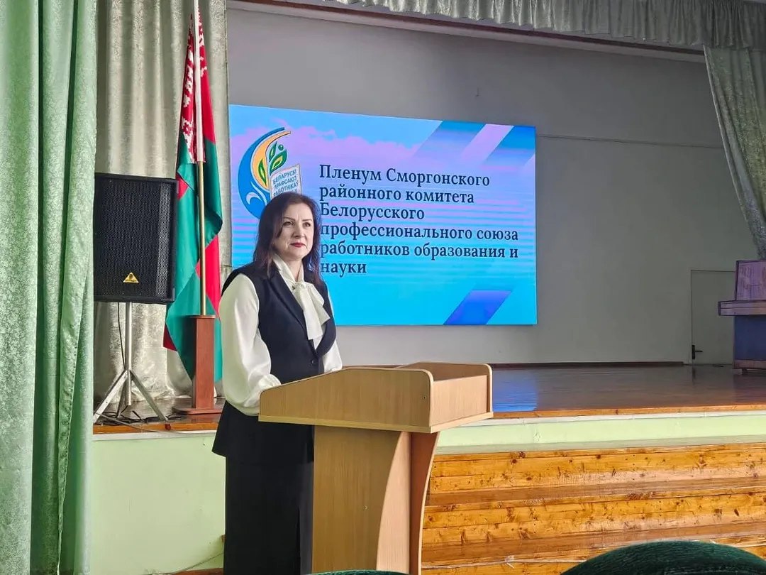 photo 5427128737335472610 y