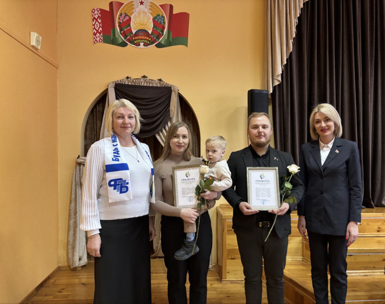 photo 5406740969962991510 y