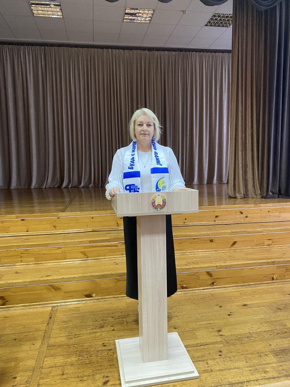 photo 5406740969962991511 y