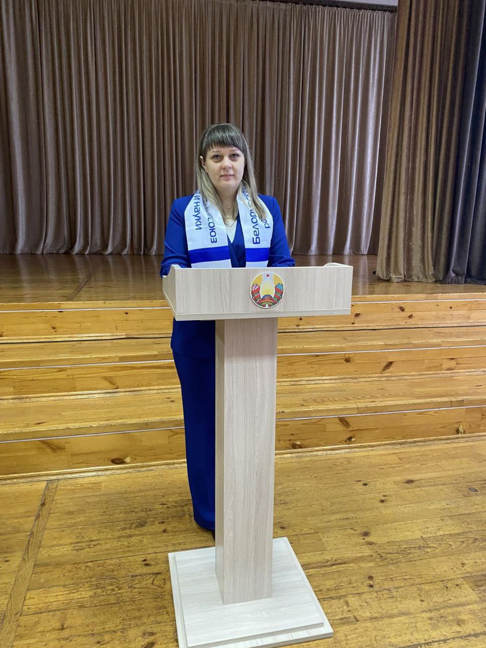 photo 5406740969962991512 y